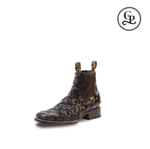 Botín vaquero horma bulldog piel grabada pescado color café