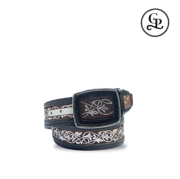 Cinturón caballero estilo cuadra piel grabado laser color negro plata
