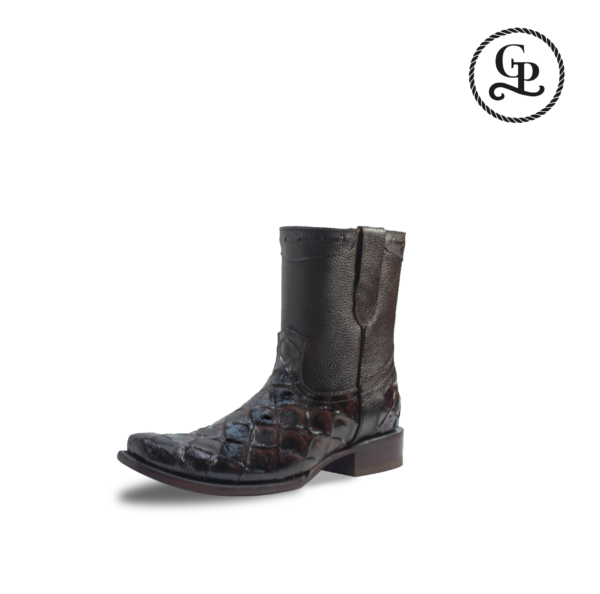 Bota vaquera horma franco piel grabada pescado